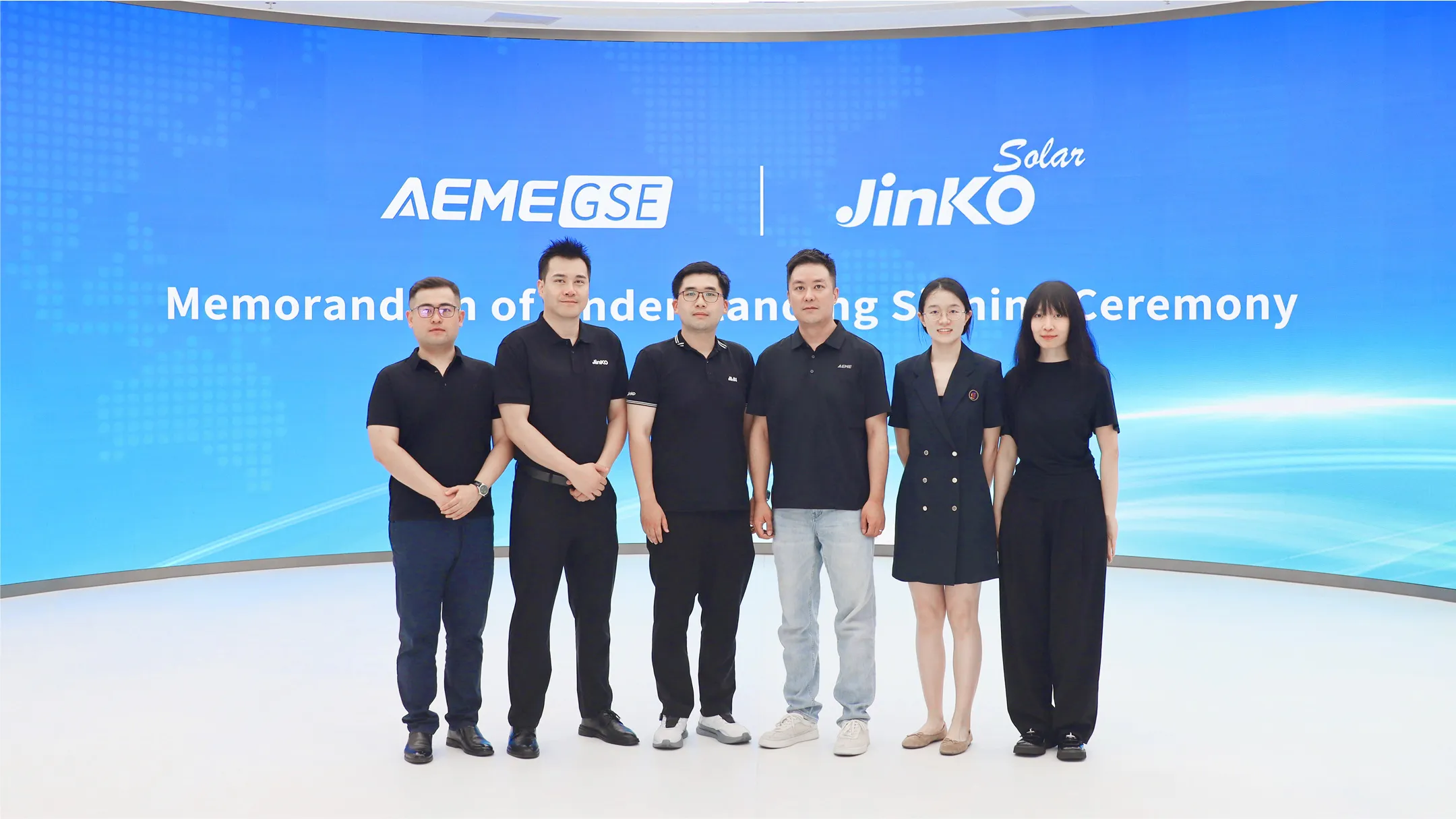 aeme-gse-jinko-mou-signing-zero-carbon-hangars-airports.jpg aeme-gse-jinko-mou-signing-zero-carbon-hangars-airports.jpg